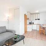 Blue Pearl Apartment