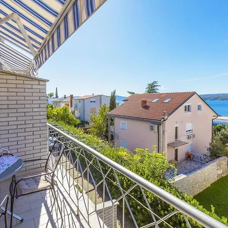 Apartment Blue Pearl