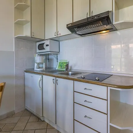 Blue Pearl Apartment *